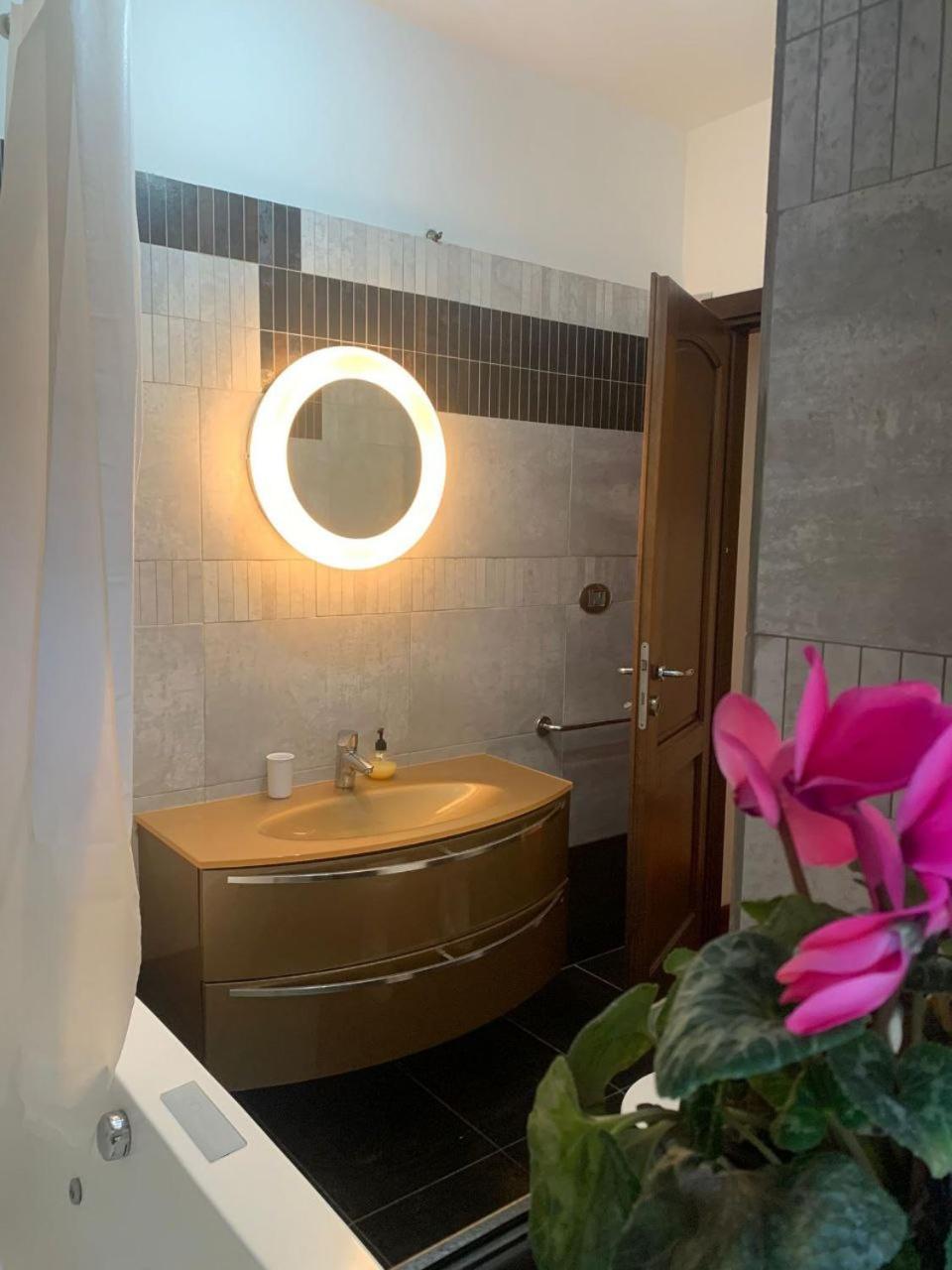 Flavia Apartment Roma Ngoại thất bức ảnh