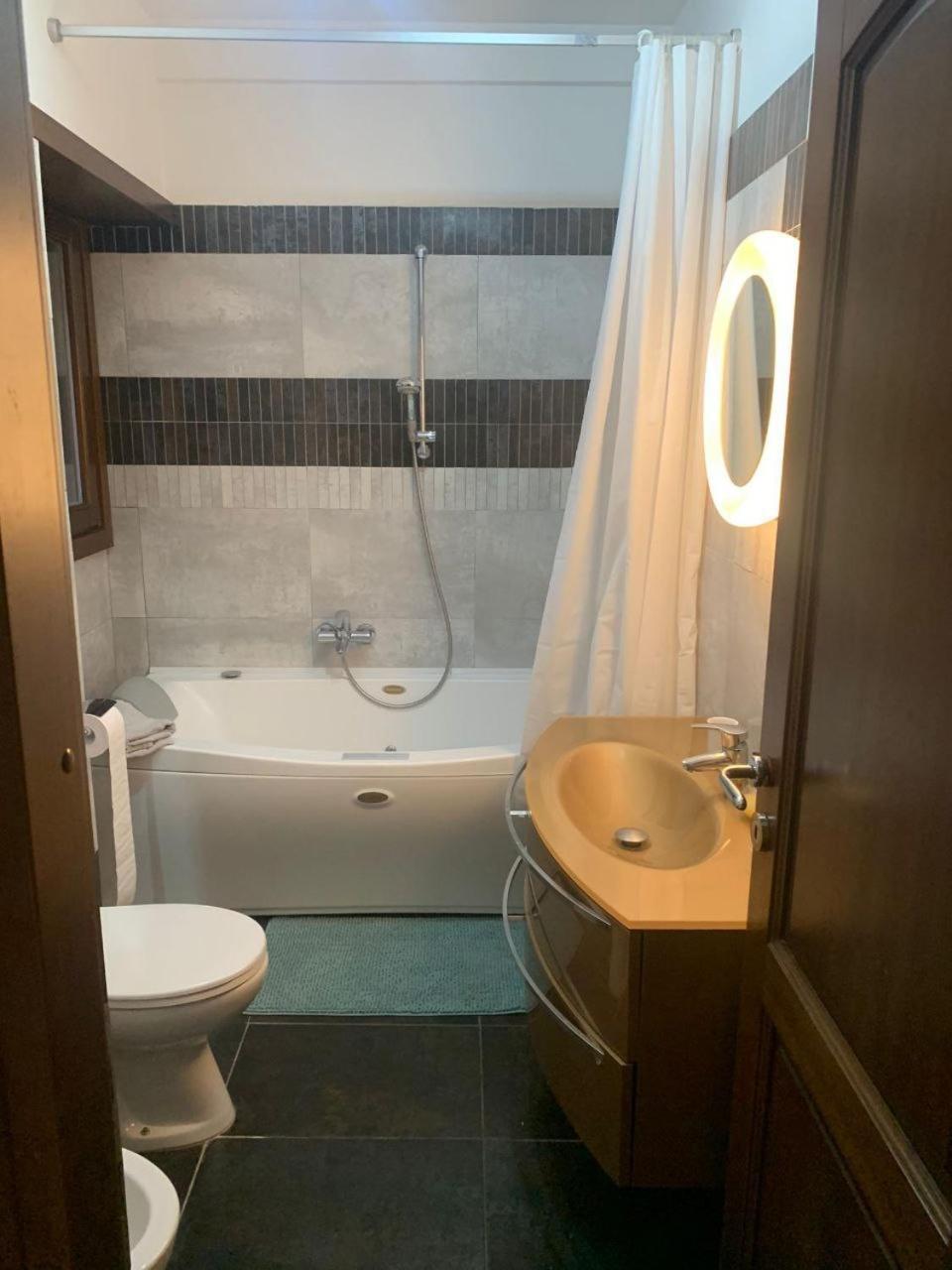Flavia Apartment Roma Ngoại thất bức ảnh
